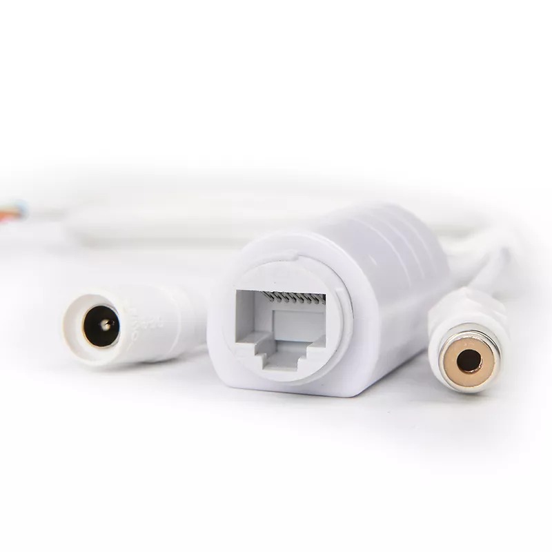 PoEケーブルを配線するにはどうすればよいですか?